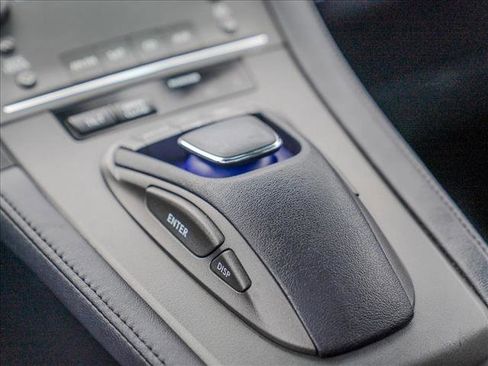 Used 2010 Lexus HS 250h Premium image 30