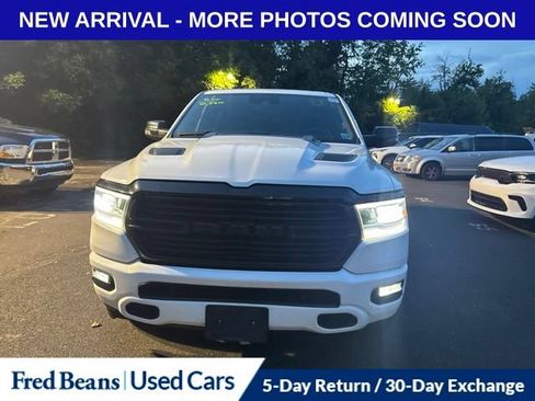 Used 2024 RAM 1500 Laramie AWD/4WD image 6