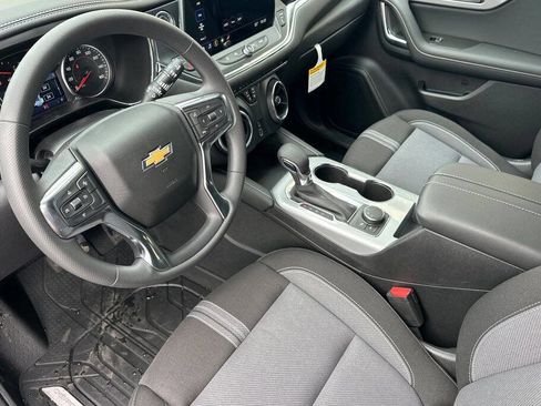 New 2025 Chevrolet Blazer LT w/ Midnight/Sport Edition image 11