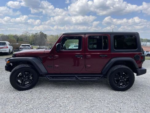 Used 2021 Jeep Wrangler Unlimited Sport image 25