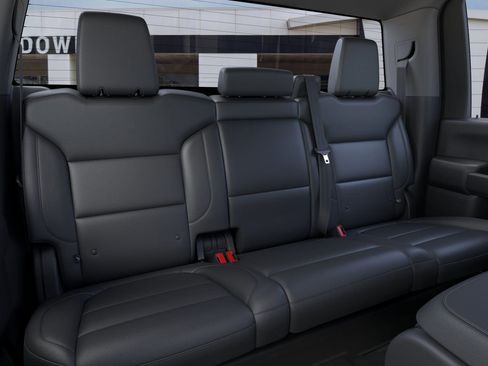 New 2026 GMC Sierra 2500 Pro w/ Convenience Package image 17