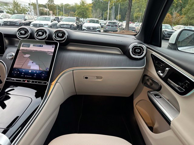 Certified 2026 Mercedes-Benz GLC 300 image 17