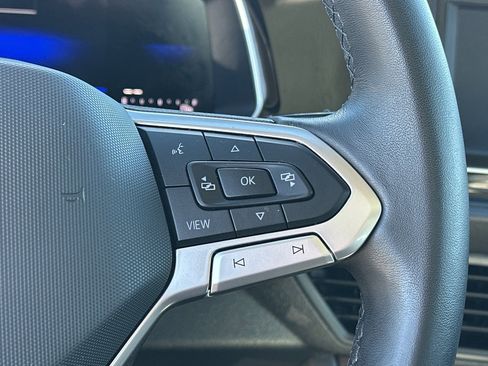 Used 2024 Volkswagen Jetta SE w/ Panoramic Sunroof Package image 15