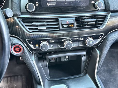 Used 2020 Honda Accord Sport image 18