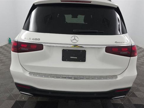 Used 2024 Mercedes-Benz GLS 450 4MATIC w/ AMG Line Exterior image 5