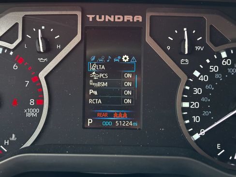 Used 2024 Toyota Tundra SR5 w/ SR5 Convenience Package AWD/4WD image 30