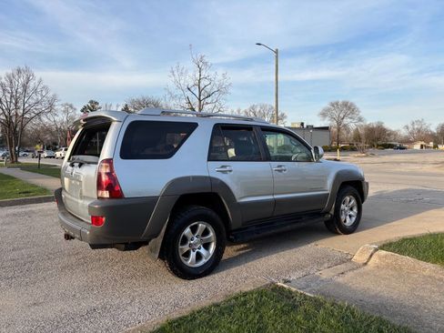 Used 2003 Toyota 4Runner Sport image 13