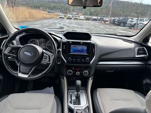 Used 2019 Subaru Forester Premium AWD/4WD image 12