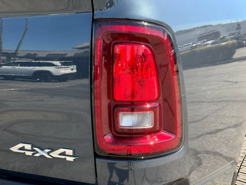 Used 2025 RAM 2500 Big Horn AWD/4WD image 37