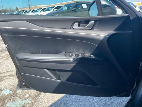 Used 2025 Kia K5 LXS FWD image 18