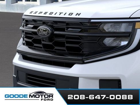 New 2026 Ford Expedition Max Platinum w/ Stealth Appearance Package AWD/4WD image 17