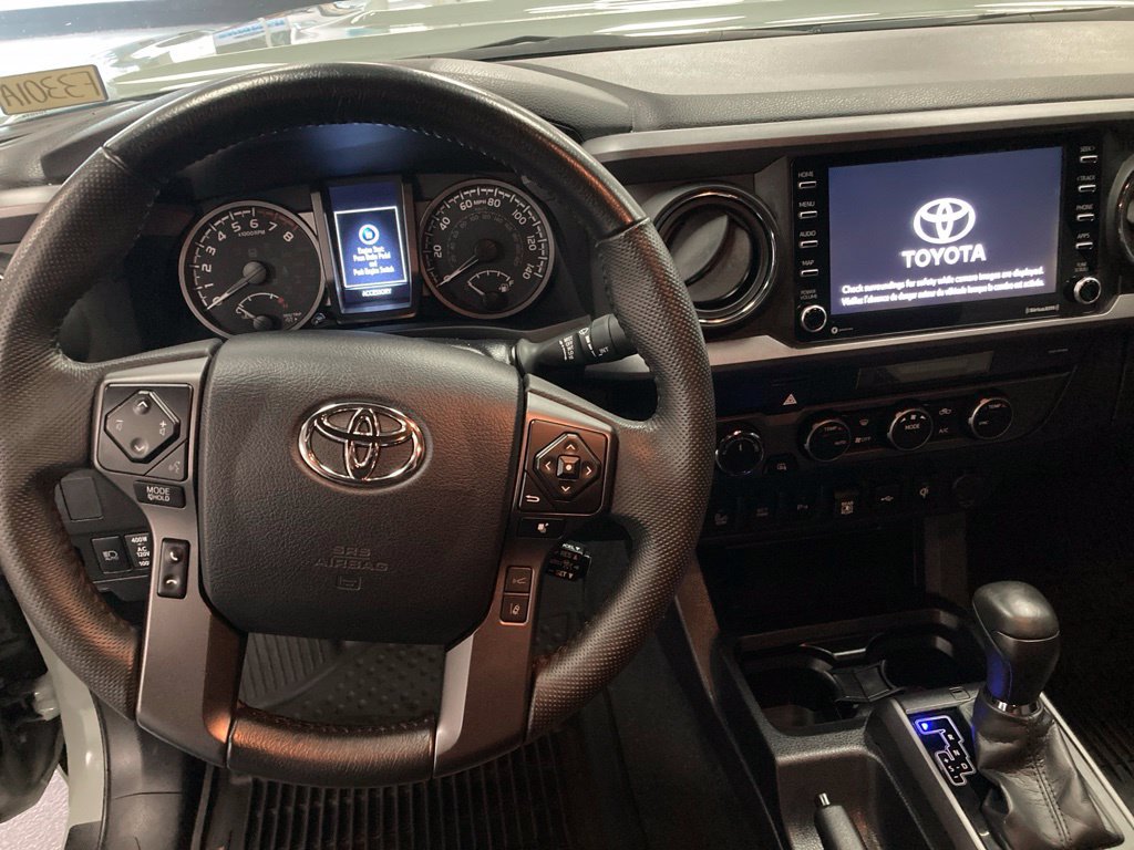Used 2023 Toyota Tacoma TRD Sport w/ Technology Package AWD/4WD image 28