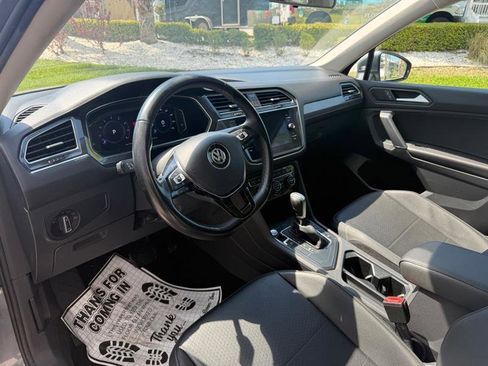 Used 2019 Volkswagen Tiguan SEL image 10
