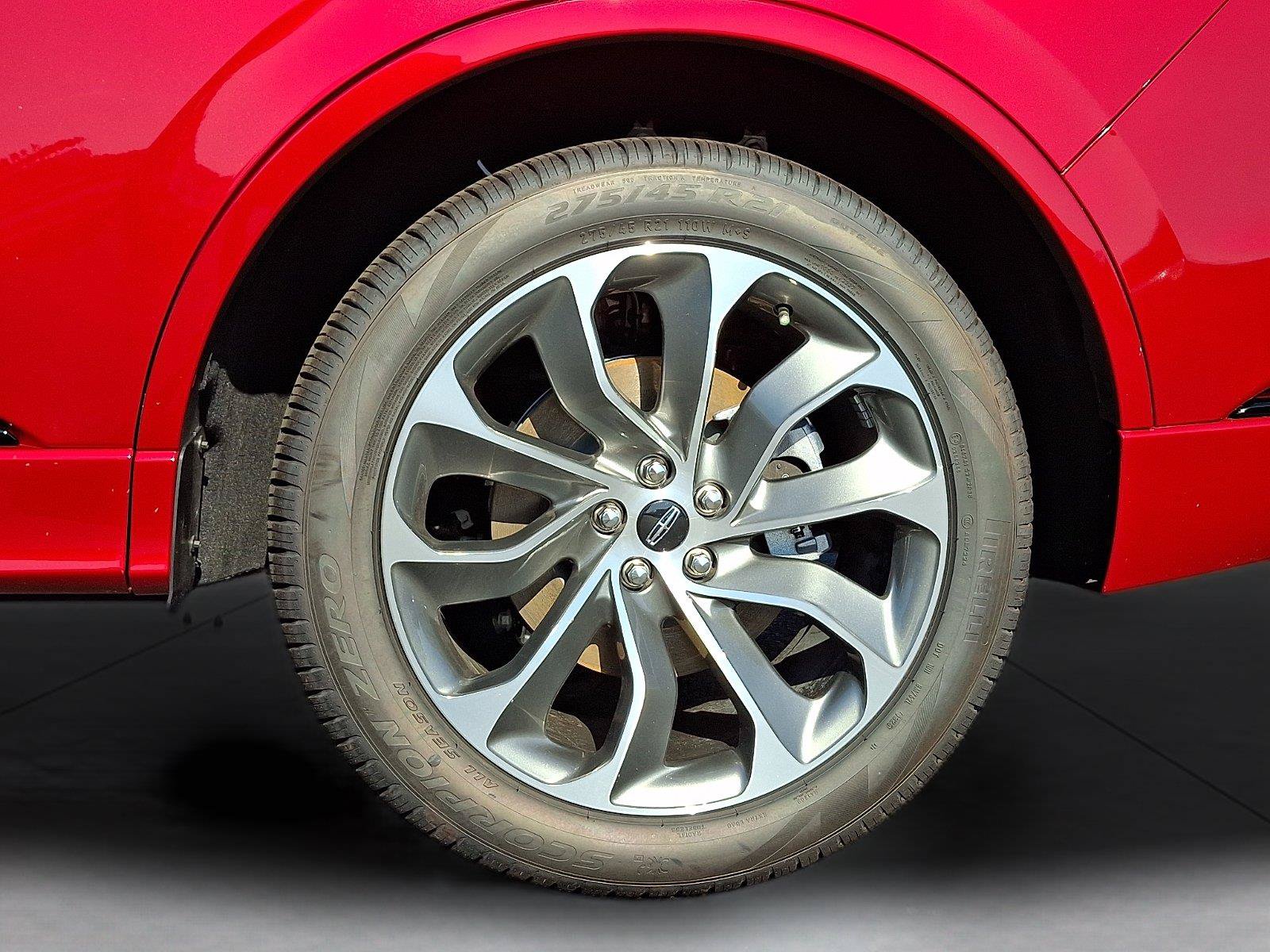 New 2026 Lincoln Aviator AWD image 19