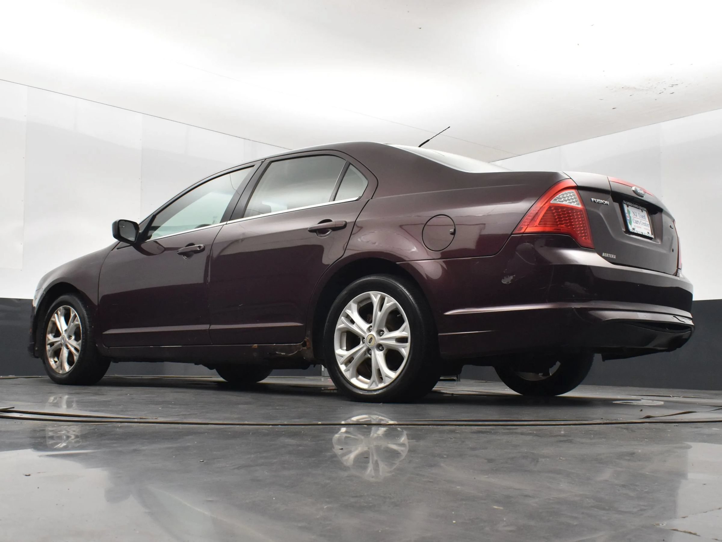 Used 2012 Ford Fusion SE FWD image 12