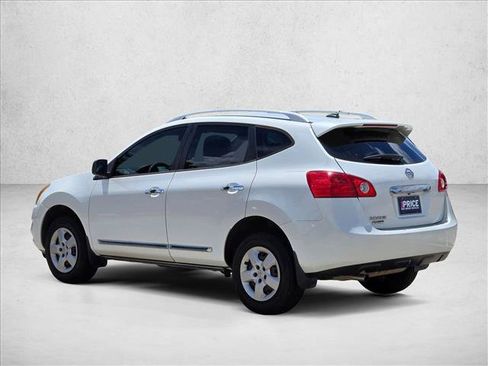 Used 2014 Nissan Rogue S w/ Convenience Package FWD image 7