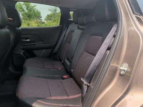 Used 2025 Nissan Kicks SR w/ SR Premium Package FWD image 16