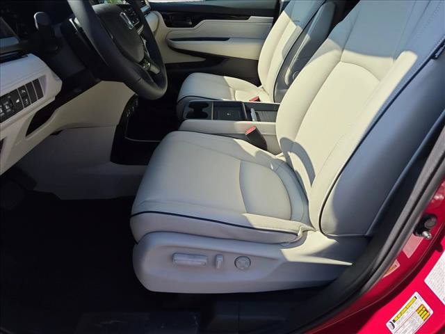 New 2027 Honda Odyssey Touring image 4