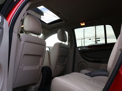 Used 2004 Chrysler Pacifica AWD image 32