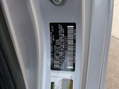 Used 2025 Toyota GR86 Premium RWD image 31