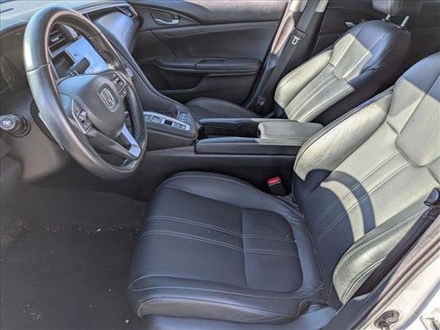 Used 2019 Honda Insight Touring image 16