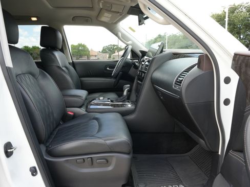 Used 2023 Nissan Armada Platinum w/ Captain's Chairs Package RWD image 24