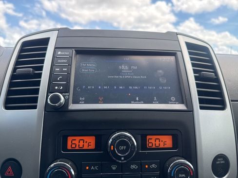 Used 2020 Nissan Frontier SV w/ Midnight Edition Floor Mats image 44