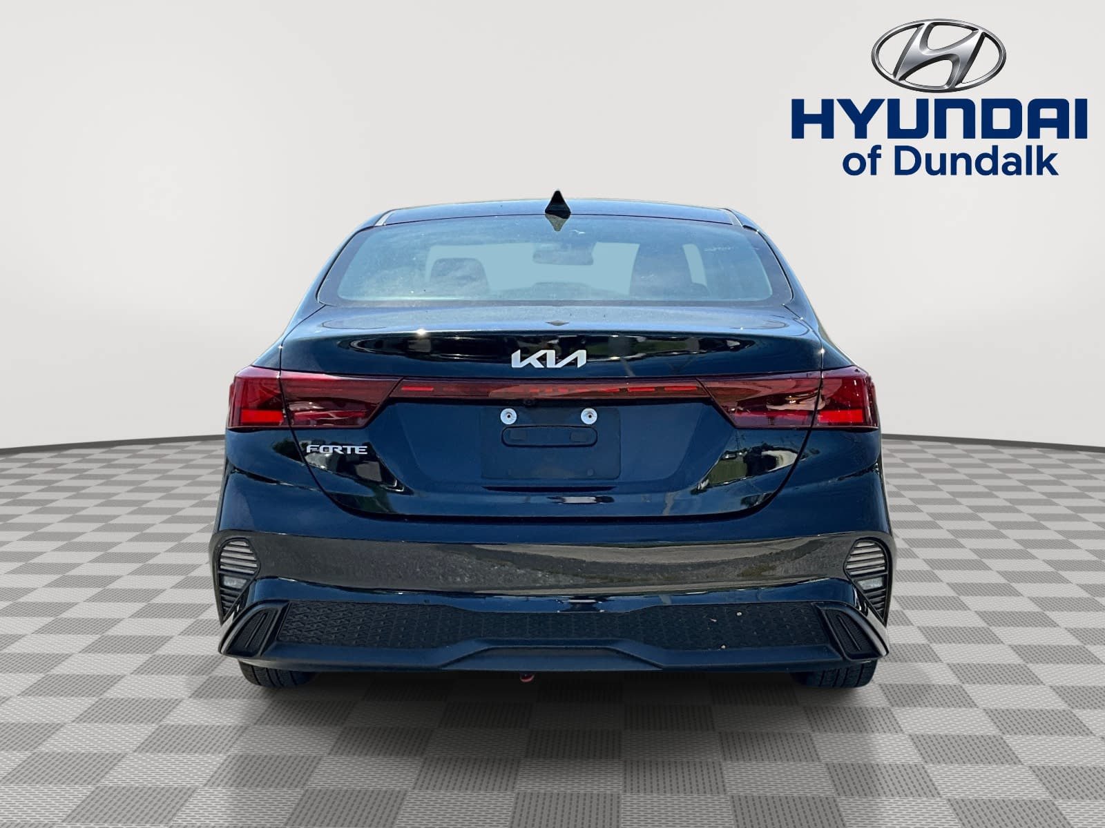 Used 2024 Kia Forte LXS FWD image 3