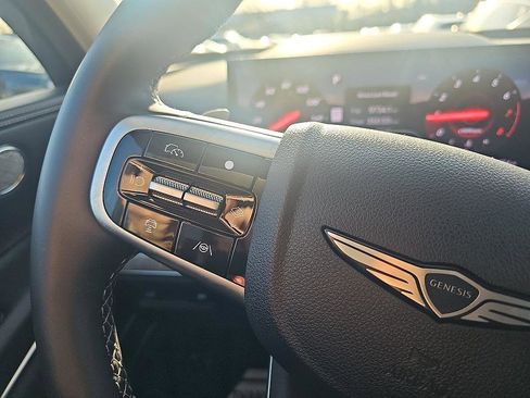 Used 2025 Genesis GV80 2.5T Standard image 22