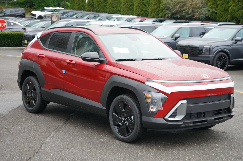 New 2027 Hyundai Kona SEL Sport AWD/4WD image 3