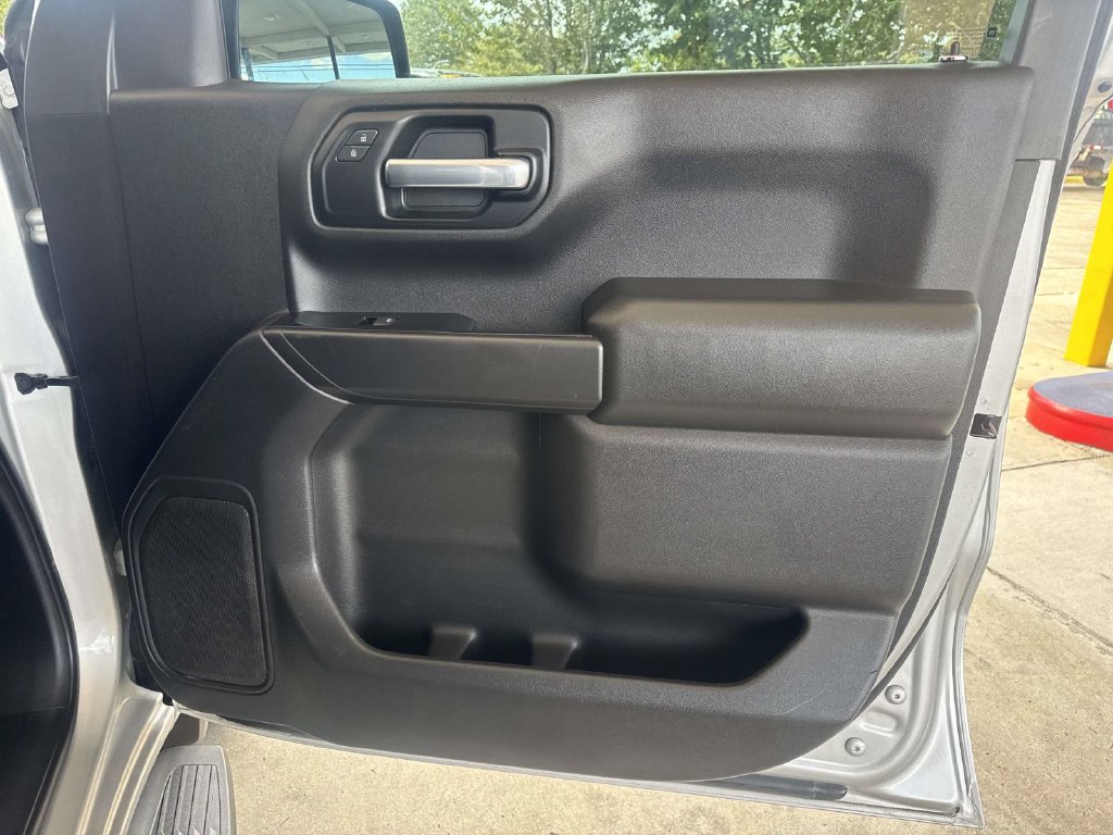 Used 2020 GMC Sierra 1500 2WD Crew Cab w/ Sierra Value Package image 15