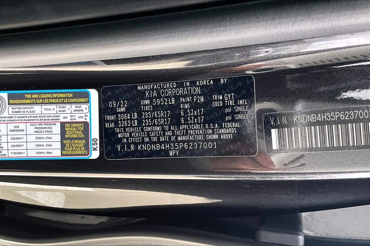 Certified 2023 Kia Carnival LX FWD image 32
