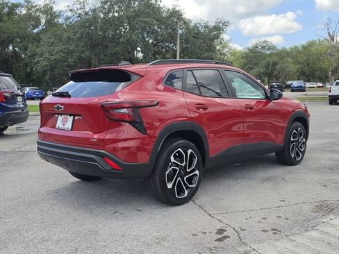 New 2026 Chevrolet Trax RS w/ Driver Confidence Package FWD image 5