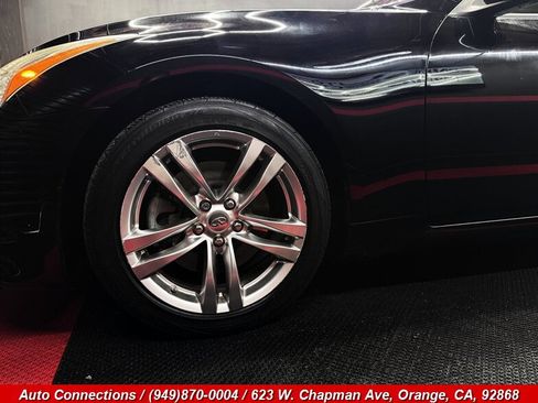 Used 2009 INFINITI G37 Journey RWD image 26
