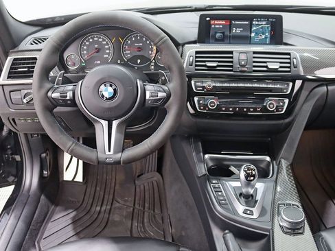 Used 2018 BMW M3 image 15