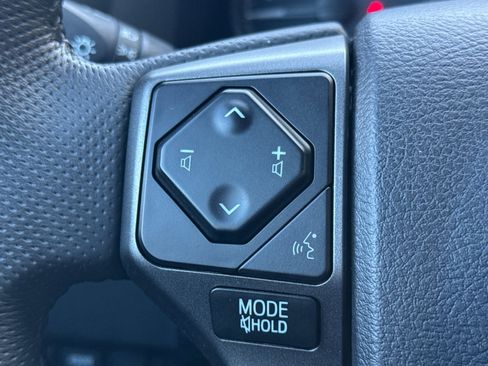 Used 2023 Toyota Tacoma TRD Sport image 29