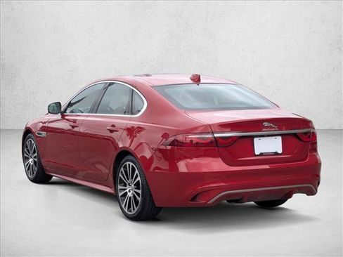 Used 2024 Jaguar XF R-Dynamic SE image 8