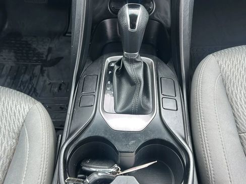 Used 2018 Hyundai Santa Fe Sport AWD/4WD image 19