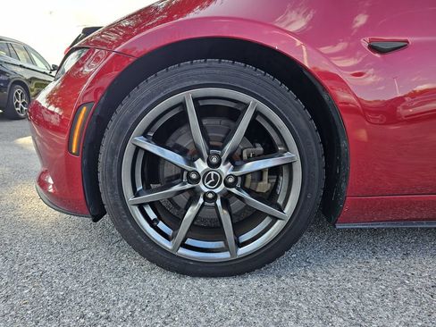 Used 2016 MAZDA MX-5 Miata Grand Touring RWD image 19