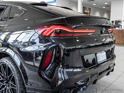 Used 2025 BMW X6 M Competition w/ Executive Package image 15