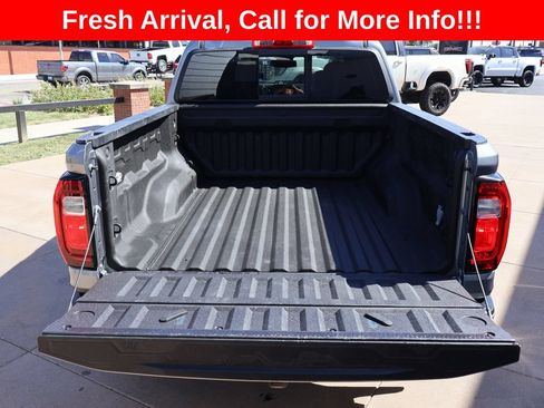 Certified 2023 GMC Canyon AT4 w/ AT4 Premium Package AWD/4WD image 7