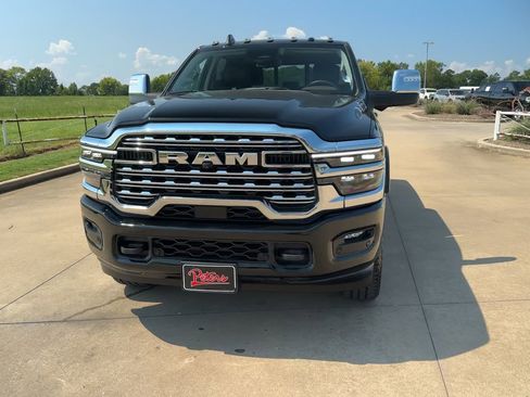 Used 2025 RAM 2500 Limited image 4