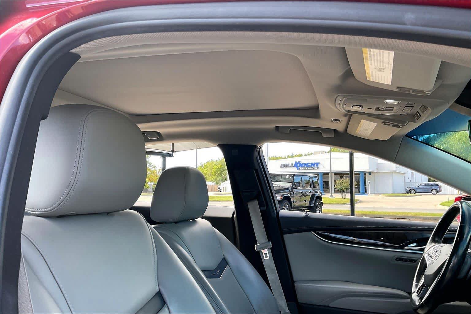 Used 2015 Cadillac XTS Luxury w/ Driver Awareness Package FWD image 14