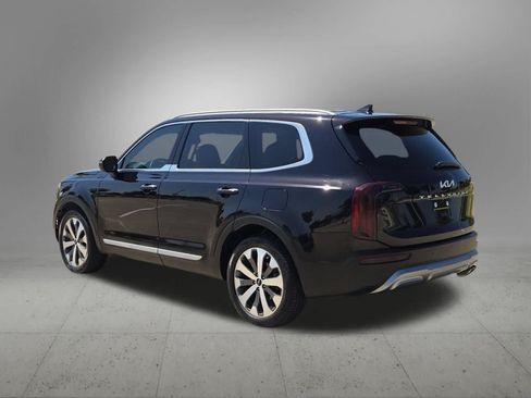 Certified 2022 Kia Telluride S FWD image 4