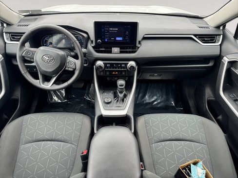Used 2023 Toyota RAV4 XLE w/ Convenience Package AWD/4WD image 10
