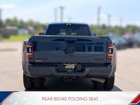 Used 2024 RAM 3500 Big Horn w/ Night Edition AWD/4WD image 7