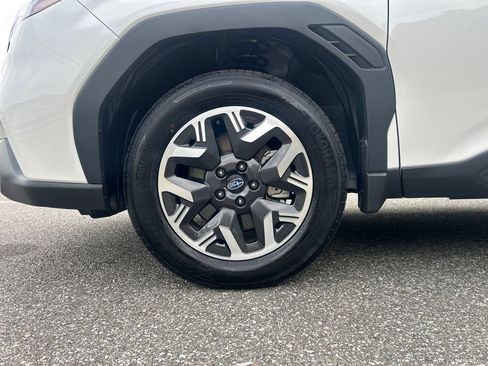 Used 2026 Subaru Forester Premium AWD/4WD image 23