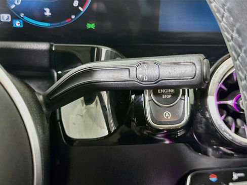 Used 2023 Mercedes-Benz GLA 250 w/ Premium Package image 20