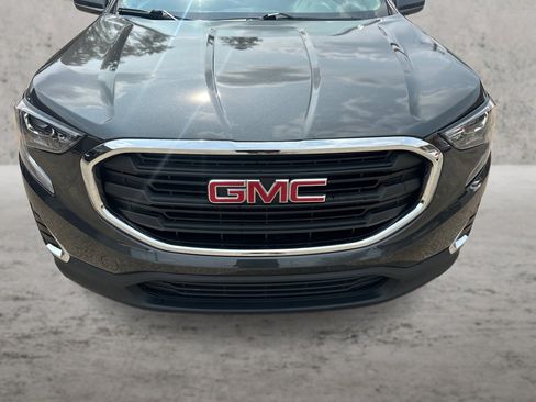 Used 2021 GMC Terrain SLE w/ Driver Convenience Package AWD/4WD image 13