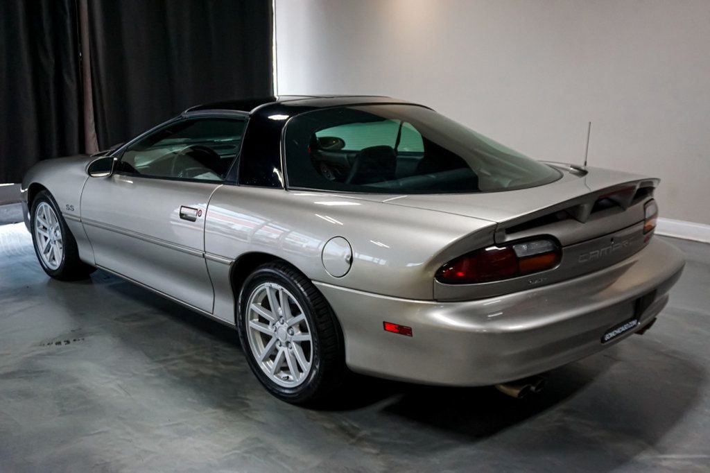 Used 2002 Chevrolet Camaro Z28 w/ SS Performance/Appearance Pkg RWD image 34